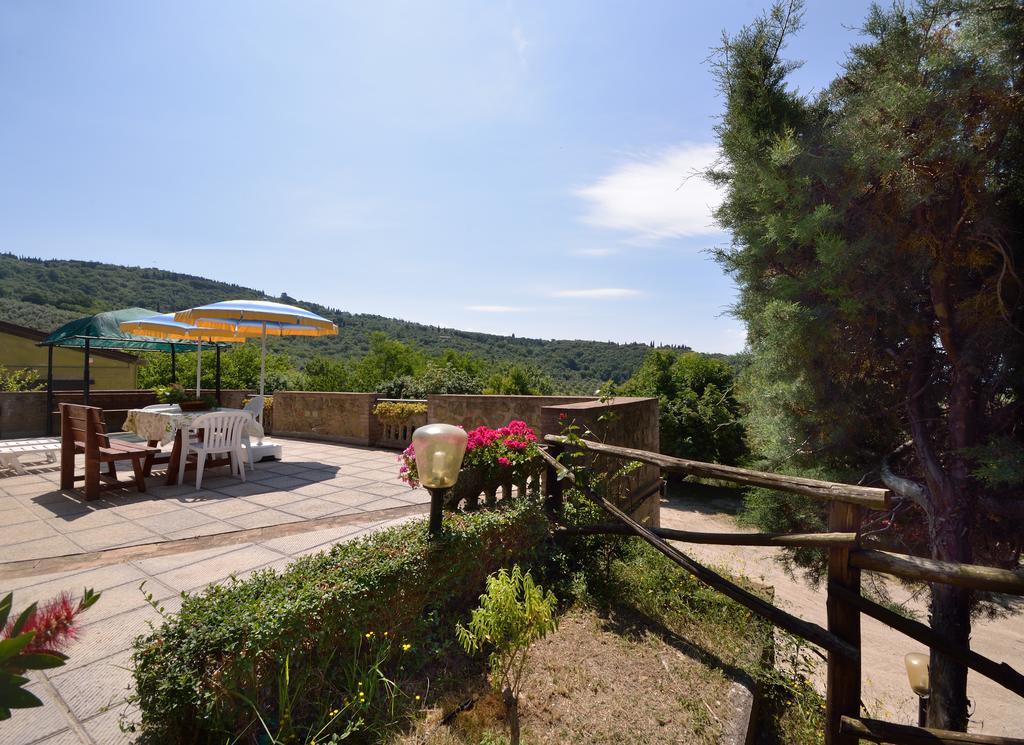 Agriturismo San Severo Passignano sul Trasimeno Bagian luar foto