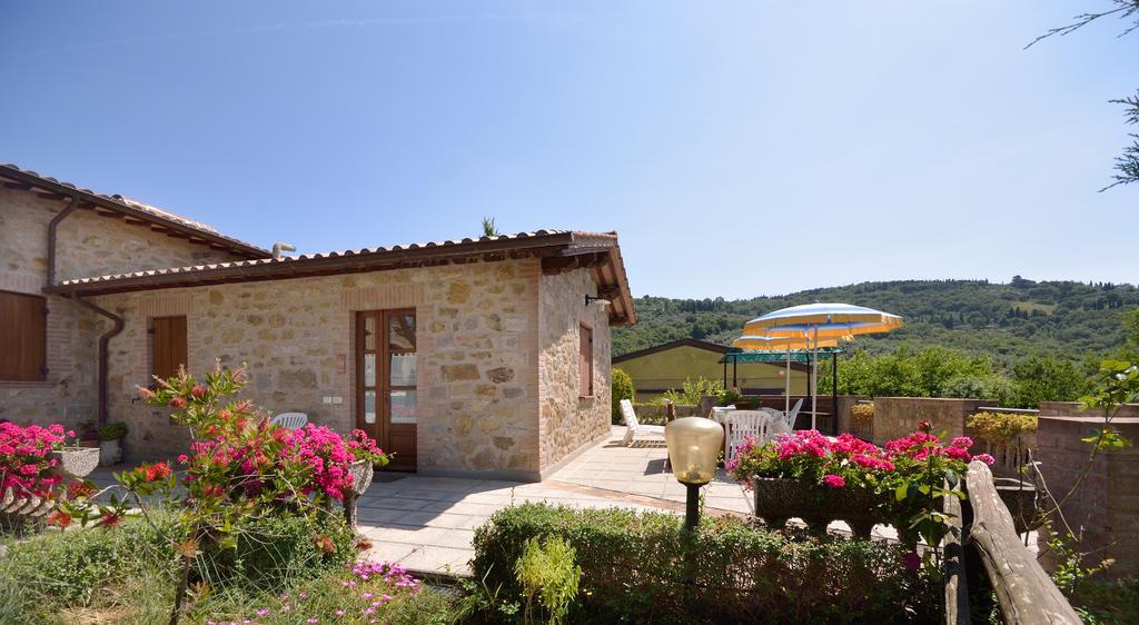 Agriturismo San Severo Passignano sul Trasimeno Bagian luar foto