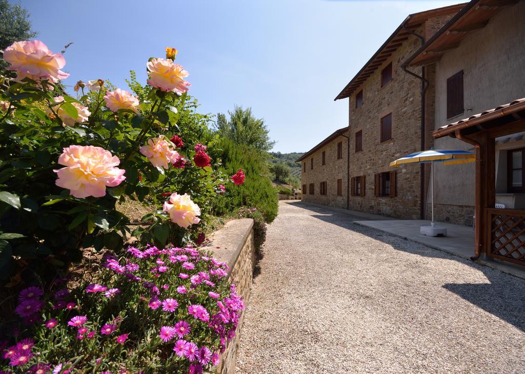 Agriturismo San Severo Passignano sul Trasimeno Bagian luar foto